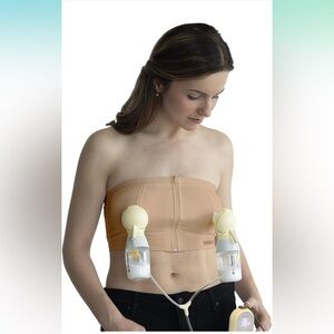 NWT Medela Easy Expression Hands Free Pumping Bra Comfortable & Adaptable Size L